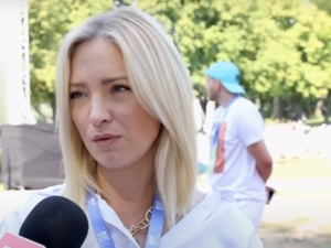 Funkcjonariuszy Straży Granicznej nazwała „mordercami”. Barbara Kurdej-Szatan wróciła do TVP