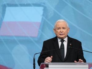 Rzecz nieprawdopodobna. Kaczyński o fałszywej depeszy PAP
