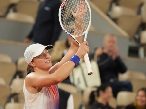 French Open. Pewne zwycięstwo Igi Świątek w dniu urodzin