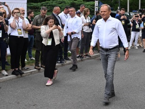 Protasiewcz ujawnia kompromitujące administrację Tuska dokumenty