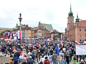 Obywatele RP protestowali przeciwko polityce rządu Donalda Tuska [WIDEO]