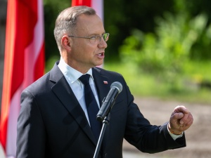 „Czy chce tym podlizać się politykom w Niemczech, czy Francji?” Andrzej Duda ostro o Tusku