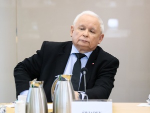 Prezes PiS chce wykluczenia szefa komisji ds. tzw. afery wizowej: „Pan też uczestniczył w procederze”