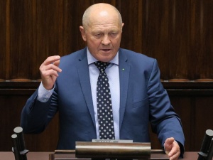 Marek Sawicki uderza w rząd: Orlen za pięć lat będzie bankrutem