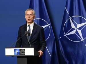 Stoltenberg: Te działania wzmocnią nasze wsparcie dla Ukrainy