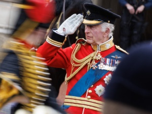 To nie mój król. Skandal pod Pałacem Buckingham