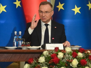 Tusk w rozmowie z Scholzem odpuścił kwestie reparacji? Zdecydowana reakcja prezydenta 