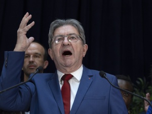 Wyniki exit poll francuskich wyborów. Melenchon wyklucza sojusz z Macronem