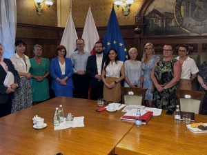 Rokowania w sporach zbiorowych w legnickim MOPS i DPS nadal bez rozwiązania