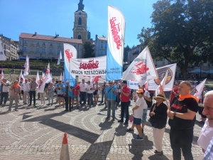 Przemyska „S” protestowała w obronie miejsc pracy w PKP CARGO Południowy Zakład Spółki