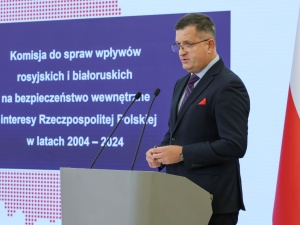 Ustalenia neo-komisji ds. wpływów rosyjskich uderzają w Macierewicza. Mocny komentarz prof. Cenckiewicza