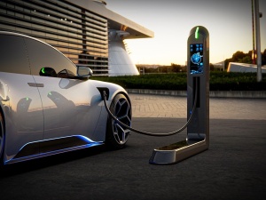 UE nakłada cła na chińskie auta elektryczne. Jest odpowiedź Pekinu