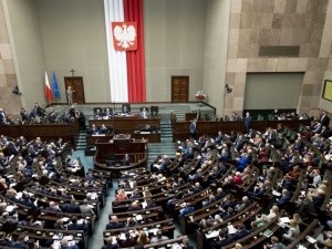 Konfederacja na podium. Jest najnowszy sondaż