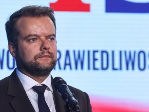 Zamieszanie wokół kandydata PiS na prezydenta. Rzecznik PiS zabiera głos