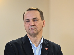 Działacz PiS: Sikorski był dla nas bardziej niebezpieczny