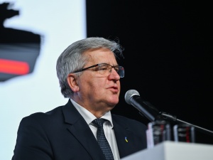 Bronisław Komorowski szczerze o Nawrockim: Mnie to odpowiada