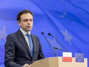 Ekspert o decyzji PKW: W tym momencie Domański jest tylko księgowym