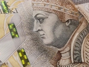 Kiedy obniżka stóp procentowych? Ekspert podał możliwą datę