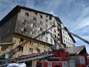 Turcja: Wzrósł bilans ofiar po pożarze w hotelu