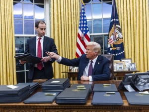Donald Trump. Grenlandia. Duński kolonializm