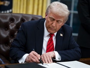 Te rzeczy nie działają. Prezydent USA podpisał rozporządzenie ws. papierowych słomek