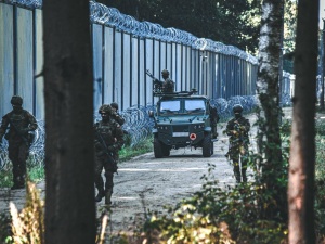 Żołnierze fotografowali nielegalnych imigrantów. Aktywiści poskarżyli się RPO