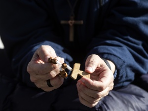 Papież w szpitalu. Najnowszy komunikat o stanie zdrowia Franciszka