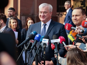 USA wznowiły dostawy broni przez Rzeszów. Szef MSZ Ukrainy potwierdza