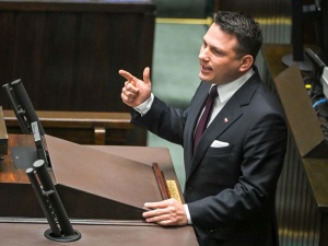 Mentzen uderza w polityków KO: Głosowaliście za tym, żeby co roku przekazywać Ukrainie ponad 8 mld zł