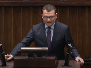 Zatrzymajmy to zło. Paweł Szefernaker mocno o pakcie migracyjnym