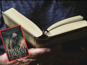 Marian Baczal - od błyskotliwych tweetów do literackiego debiutu