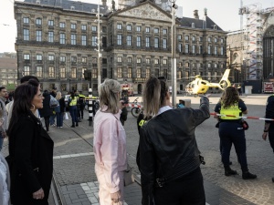 Atak w centrum Amsterdamu. Są ranni
