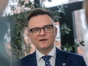 Gorące komentarze po wpisie Szymona Hołowni o millenium koronacji Polski: Maturzysto, weź do ręki książkę o historii