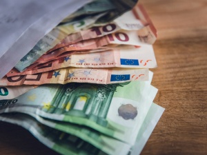 Niemcy szacują straty z tytułu amerykańskich ceł na 200 miliardów euro