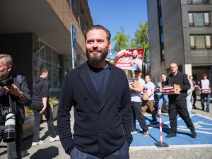 Stanowski złożył podpisy w PKW. Wspomina o imponującej liczbie