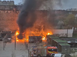 Pożar na bazarze Różyckiego. Drugi raz w ciągu dwóch tygodni