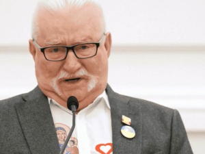 Lech Wałęsa poprze Trzaskowskiego. Będzie mu pomagał