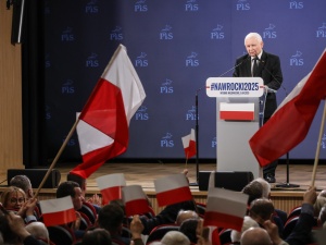 Kaczyński: mamy do czynienia ze spowolnieniem planu rozwoju polskiej armii