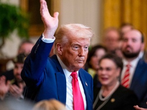 Trump znosi cła na 90 dni. Wyjątkiem są Chiny