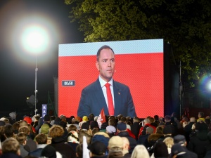 Ruszyła na ratunek Trzaskowskiemu. Rzecznik Karola Nawrockiego mocno o TVP