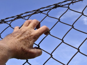 Francja: Frontalny atak na wymiar sprawiedliwości