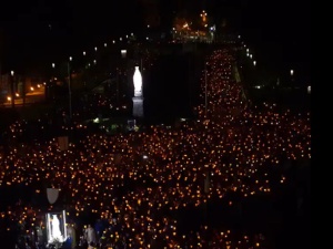 Lourdes bije rekordy popularności wśród paryskich licealistów. Zabrakło miejsc noclegowych
