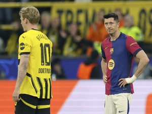Lewandowski wygwizdany przez kibiców Borussii. Jest odpowiedź piłkarza