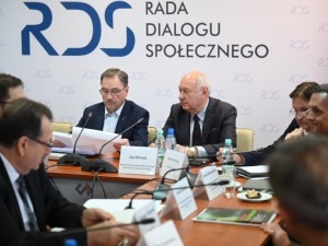 Strona społeczna RDS przeciwko łamaniu zasad dialogu społecznego przy procedowaniu obniżenia składki zdrowotnej dla przedsiębiorców