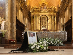 Nie żyje papież Franciszek. Watykan szykuje się do uroczystości pogrzebowych