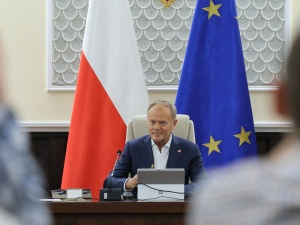 Onet zapytał, czego internauci życzą Tuskowi z okazji urodzin. No i się zaczęło