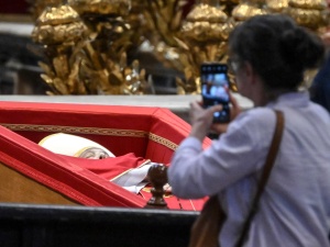 Izraelskie MSZ usunęło post z kondolencjami po śmierci papieża Franciszka