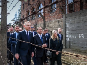 Auschwitz: Prezydenci Polski i Izraela na Marszu Żywych