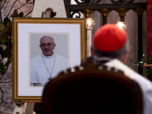 Niewiarygodnie wielka liczba osób oddała hołd Papieżowi