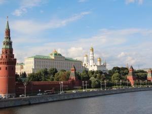 Kreml: Jesteśmy wdzięczni USA, ale pokój musi być zawarty z Ukrainą